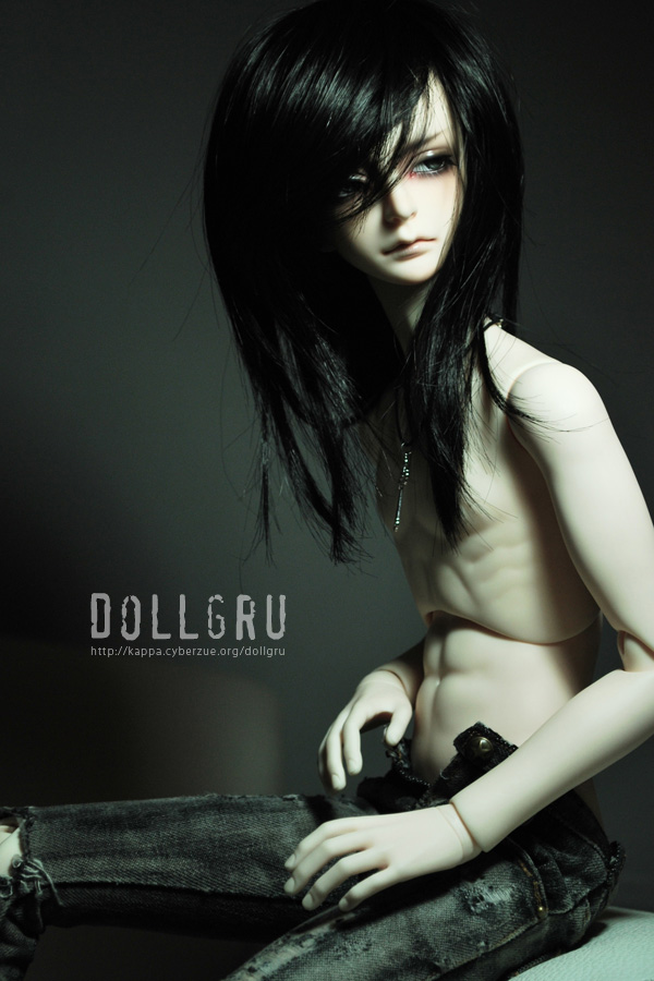 dollgru-black09-004